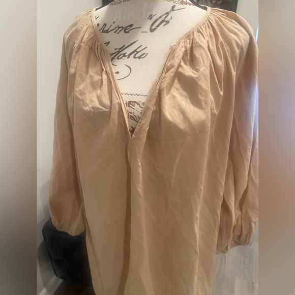 Light Beige Puff Sleeve Blouse - Size L - Picture 3 of 6
